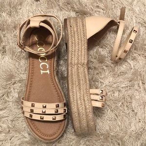 Espadrille platform sandals with studs